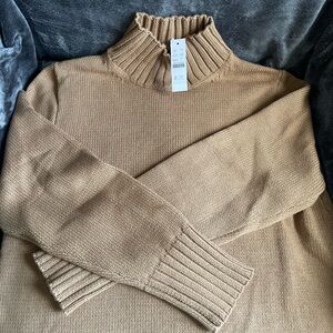 Beautiful heavy weight cotton turtleneck.  New with tags